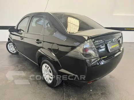 FIESTA 1.6 SE SEDAN 8V FLEX 4P MANUAL