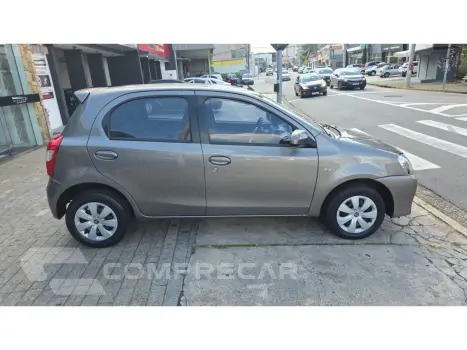 ETIOS 1.5 XS 16V FLEX 4P AUTOMÁTICO