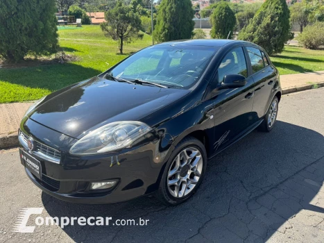 Fiat BRAVO 1.8 Essence 16V 4 portas
