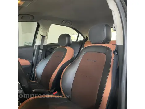 ONIX 1.4 MPFI ACTIV 8V FLEX 4P AUTOMÁTICO