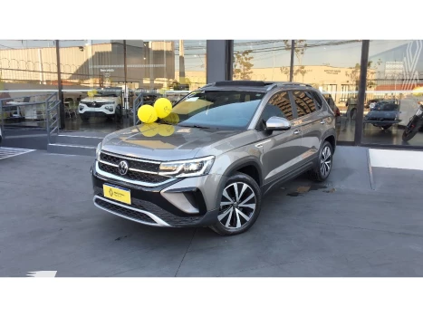 TAOS 1.4 250 TSI TOTAL FLEX HIGHLINE AUTOMÁTICO