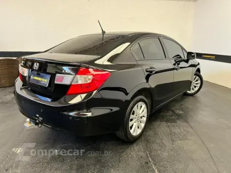 CIVIC SEDAN LXS 1.8/1.8 FLEX 16V AUT 4P