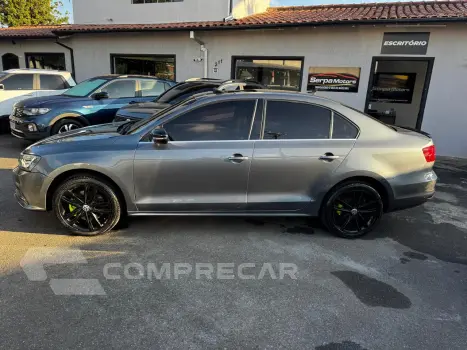 Jetta 2.0 4P TSI HIGHLINE 211 CV AUTOMÁTICO