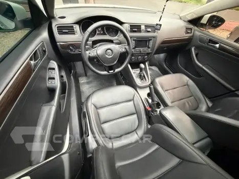 JETTA 2.0 COMFORTLINE FLEX 4P TIPTRONIC