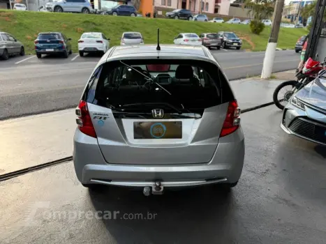 Fit LX 1.4/ 1.4 Flex 8V/16V 5p Aut.