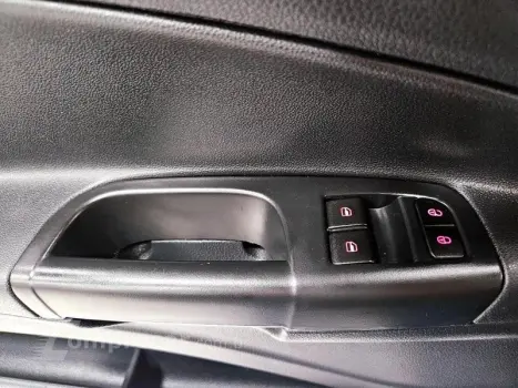 SAVEIRO 1.6 CS ROBUST 8V FLEX 2P MANUAL