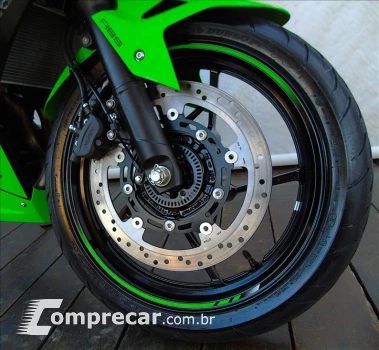 NINJA 500 SE