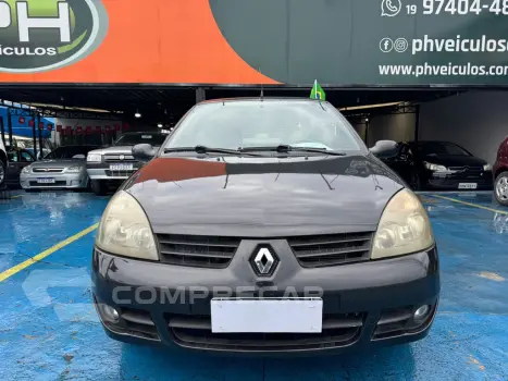 Clio Sedan