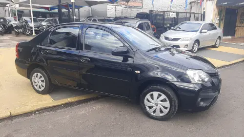 ETIOS 1.5 XS Sedan 16V