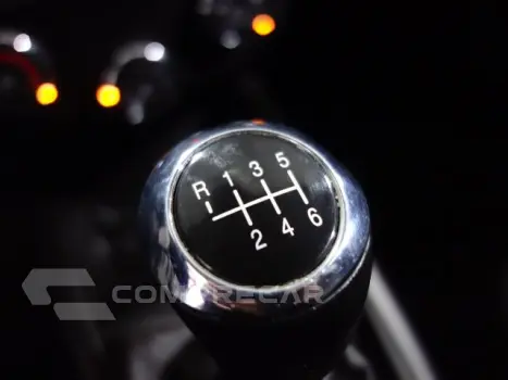 ONIX - 1.0 MPFI LT 8V 4P MANUAL