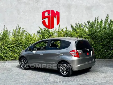FIT 1.4 LX 16V FLEX 4P AUTOMÁTICO