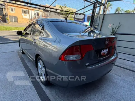 Civic Sedan LXS 1.8/1.8 Flex 16V Aut. 4p