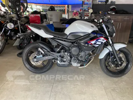 Yamaha XJ6 N ABS