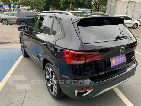 TAOS 1.4 250 TSI TOTAL FLEX HIGHLINE AUTOMÁTICO