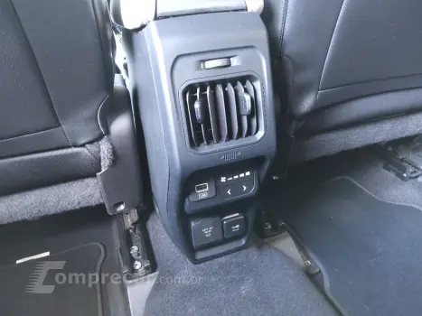 COMMANDER 1.3 T270 TURBO FLEX OVERLAND AT6