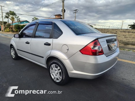 FIESTA 1.6 Rocam Sedan 8V