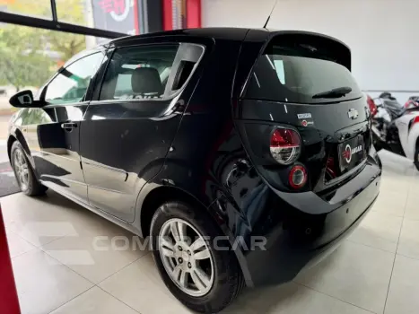 SONIC 1.6 LT 16V FLEX 4P MANUAL