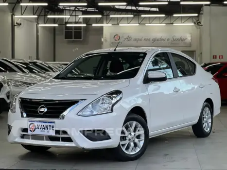 NISSAN VERSA 1.6 16V FLEX SV 4P MANUAL 4 portas