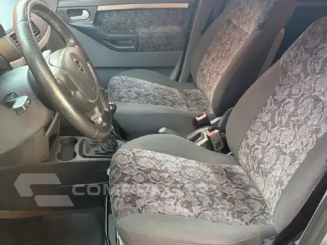 MERIVA - 1.8 MPFI MAXX 8V 4P MANUAL