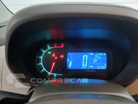 SPIN - 1.8 ADVANTAGE 8V 4P AUTOMÁTICO