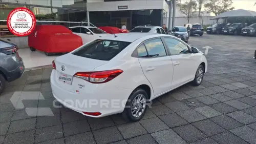 YARIS 1.5 16V FLEX SEDAN XS MULTIDRIVE