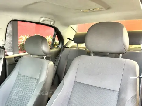 VOYAGE 1.6 MSI TOTALFLEX 4P MANUAL