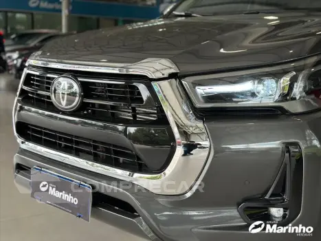 HILUX 2.8 D-4D TURBO DIESEL CD POWER PACK 4X4 MAN