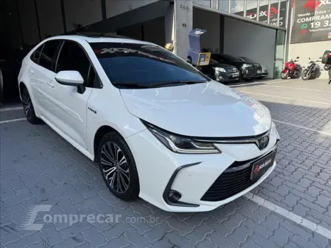 COROLLA 1.8 VVT-I Hybrid Altis Premium