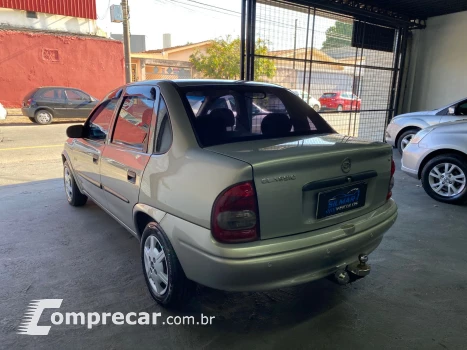 CORSA 1.6 MPFI Classic Sedan 8V