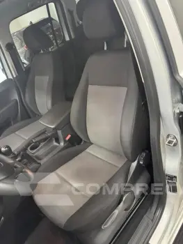 AMAROK 2.0 CD 4X4 S DIESEL MANUAL
