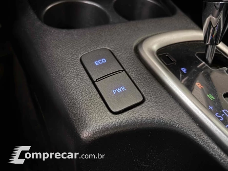 HILUX 2.8 D-4D TURBO DIESEL CD SRX 4X4 AUTOMÁTICO