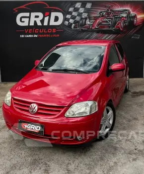 Volkswagen FOX 1.6 MI Sportline 8V 4 portas