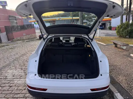 Q3 1.4 TFSI/TFSI Flex S-tronic 5p