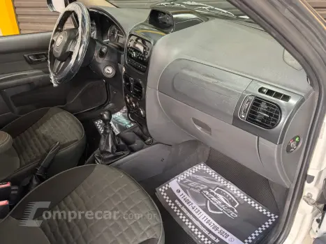 PALIO 1.8 MPI Adventure Locker Weekend 8V