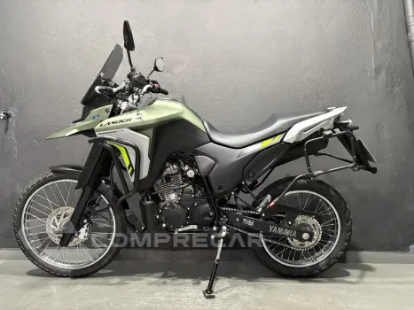 LANDER 250 ABS