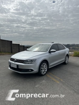 Volkswagen JETTA 2.0 Comfortline 4 portas