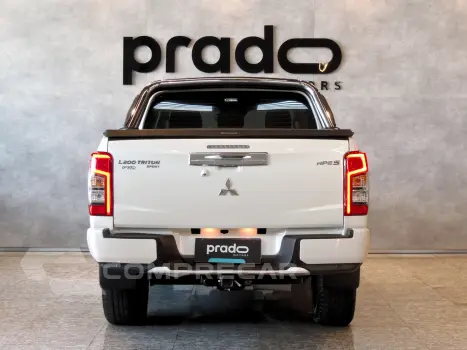 L200 TRITON 2.4 16V Turbo Sport Hpe-s CD 4X4