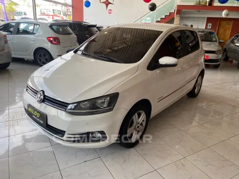 Volkswagen FOX 1.6 MSI Highline 16V 4 portas