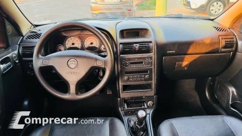 ASTRA 2.0 MPFI Advantage 8V