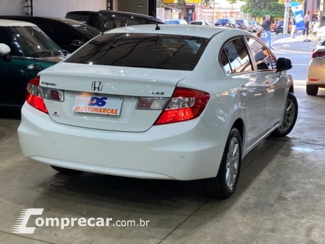 CIVIC - 1.8 LXS 16V 4P AUTOMÁTICO