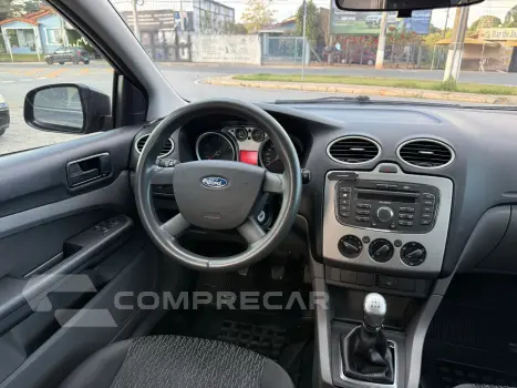 FOCUS 1.6 GL 16V