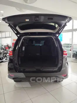 HILUX SW4 SXR PLATINUM 7 LUGARES