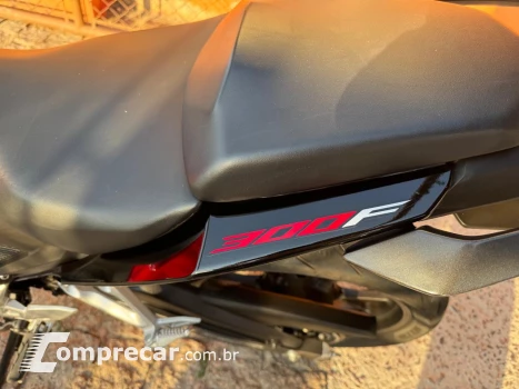 cb300f