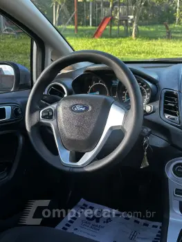 FIESTA 1.6 SE Plus Sedan 16V