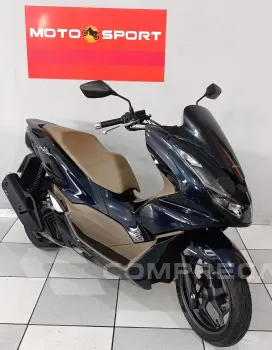 PCX 160 Deluxe