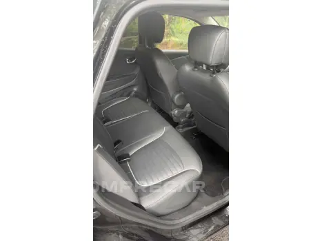 CAPTUR 2.0 16V HI-FLEX INTENSE AUTOMÁTICO