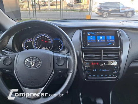 YARIS 1.5 16V FLEX SEDAN XL LIVE MULTIDRIVE