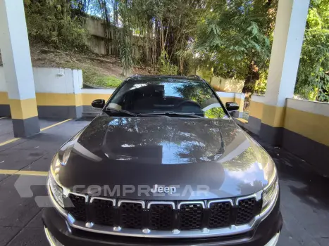 COMMANDER 2.2 Turbo Overland