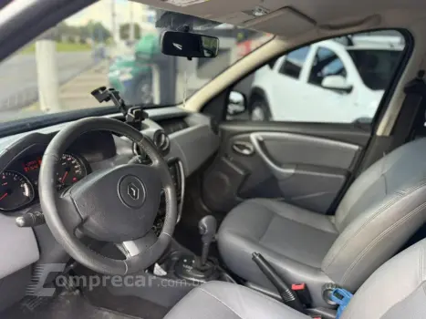 DUSTER TECHROAD 2.0 Hi-Flex 16V Aut.