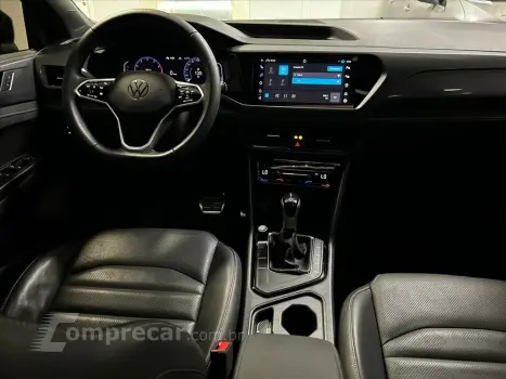 TAOS 1.4 250 TSI TOTAL FLEX HIGHLINE AUTOMÁTICO